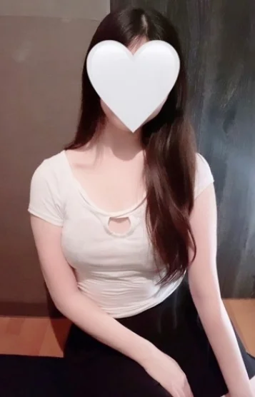 宇佐美　えま