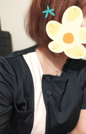 西川まゆみ