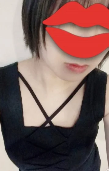 加須部なるみ