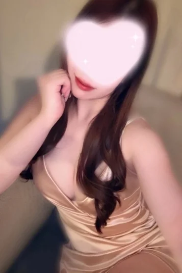 ももな