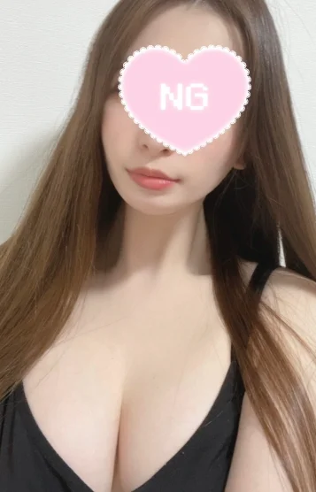 南かれん