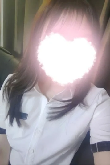 嬉野 あゆ