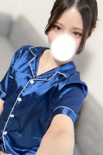 柚木 しおん