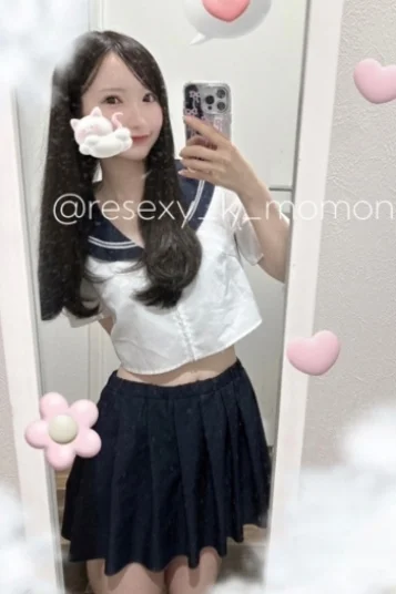 小雛 ももな