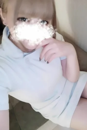 小鳥遊 ゆの