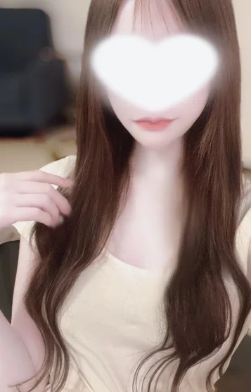 桃谷まゆ