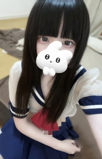 ももあ