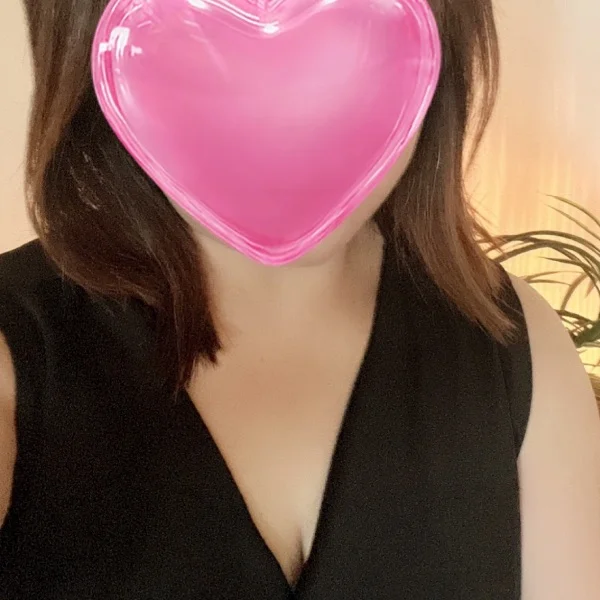 真ん中空いてます😊