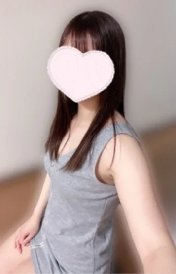 優木 はるな
