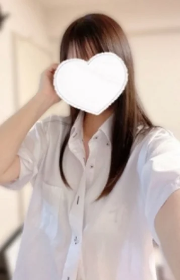優木 はるな