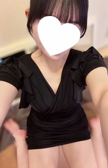 西山しおん