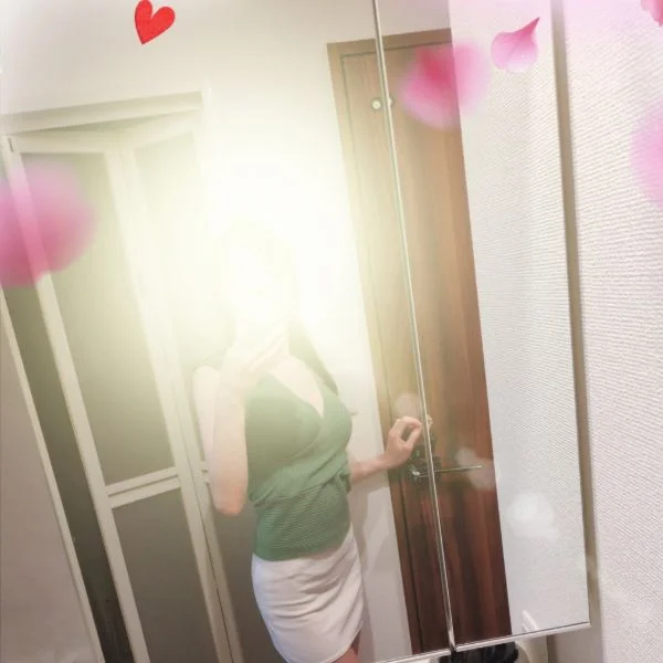 明日、出勤致します🎀