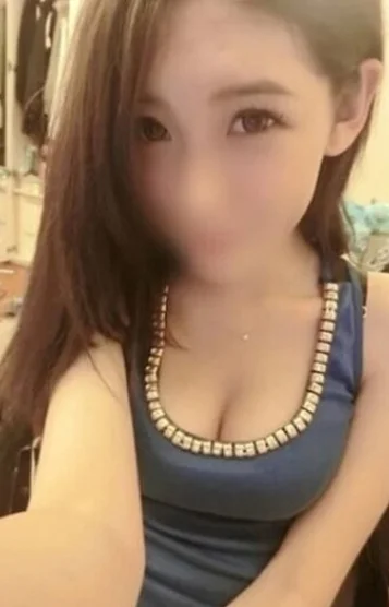 土田 アンナ
