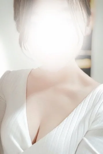 白咲美玲