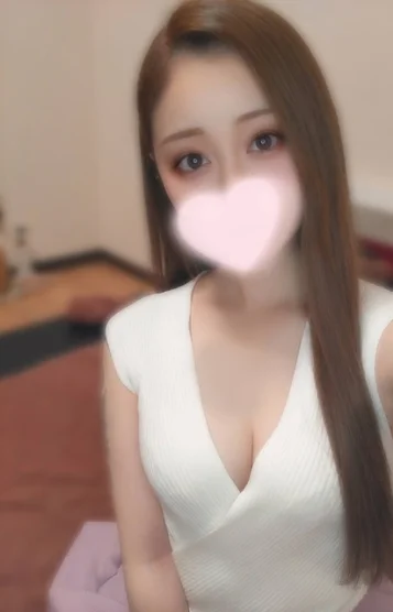 如月　ゆあ