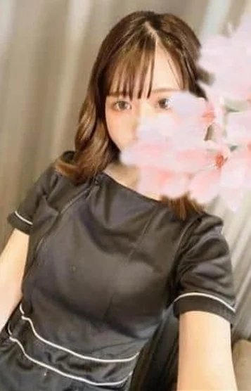 市川　ゆい
