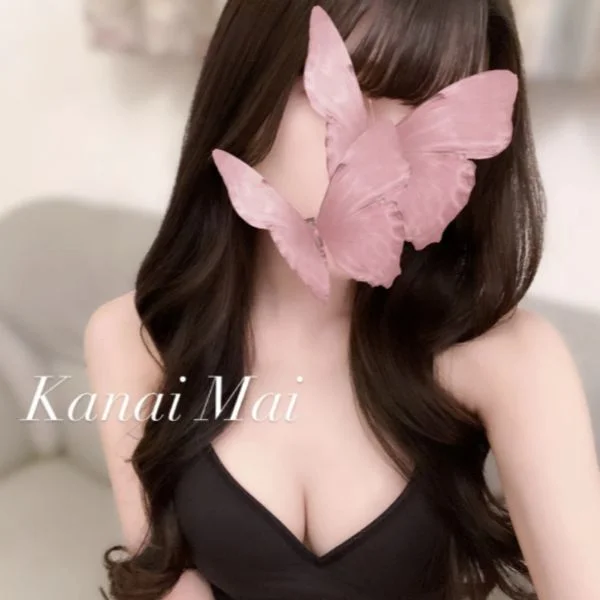金井まい