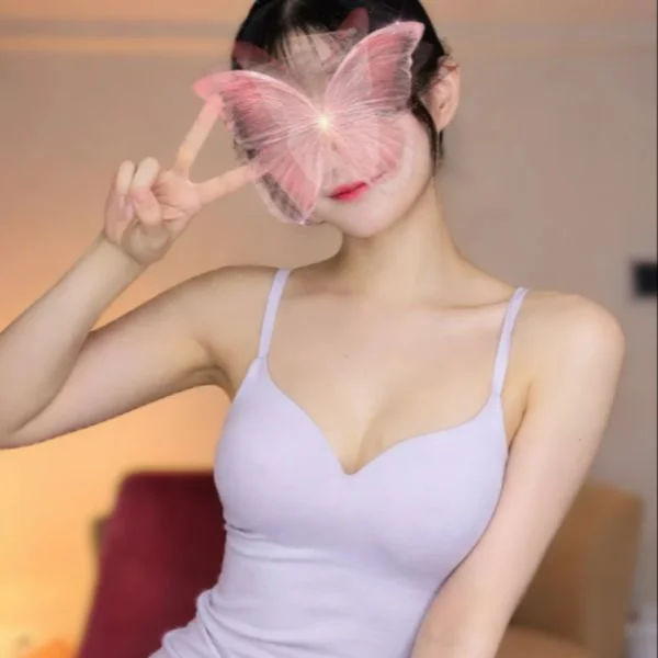 宇佐美みさ