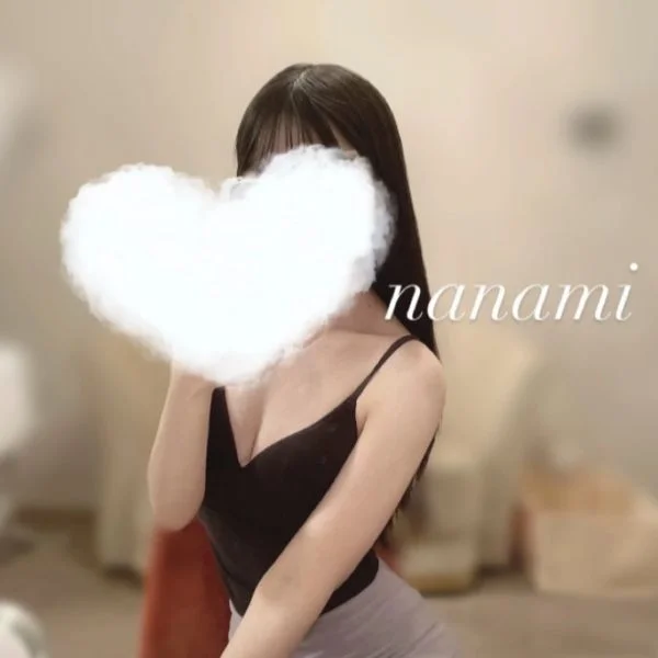 成瀬ななみ