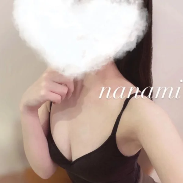 成瀬ななみ