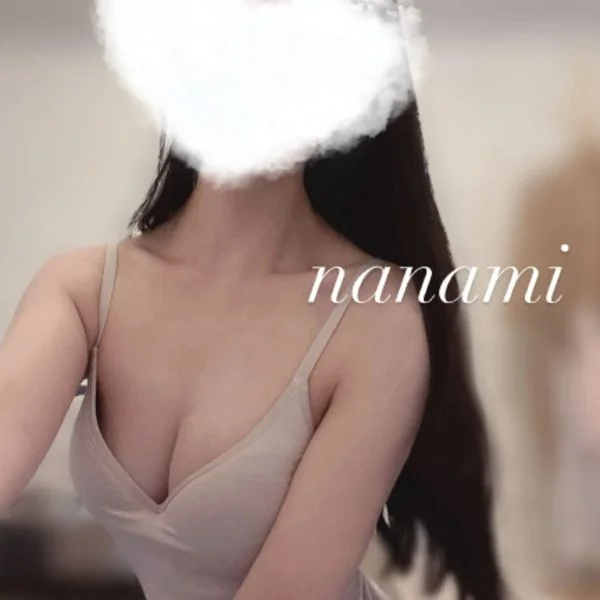 成瀬ななみ