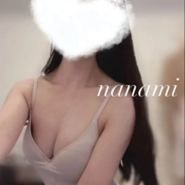 成瀬ななみ