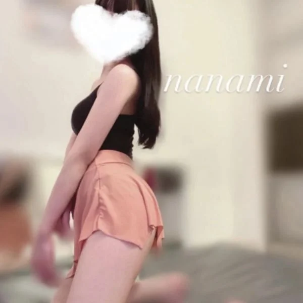 成瀬ななみ