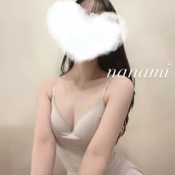 成瀬ななみ