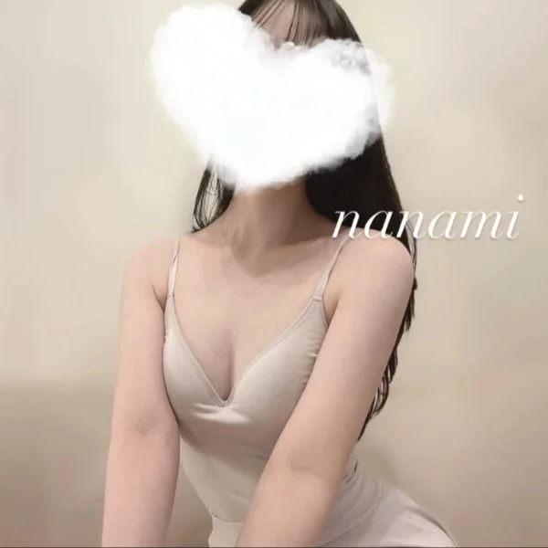 成瀬ななみ