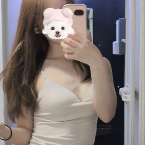 篠田ひなみ
