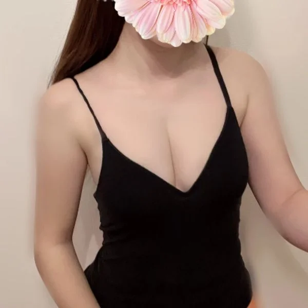 天野まみ