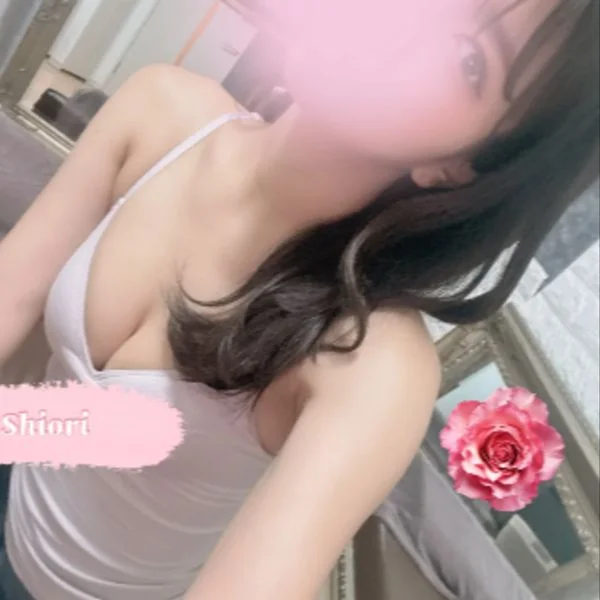 宮崎しおり