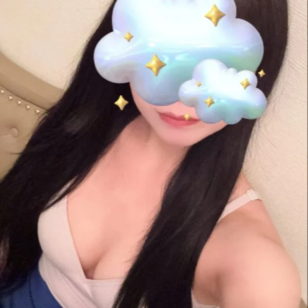 市川ひなの