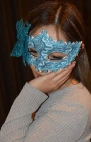 板野友美