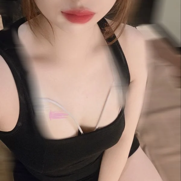 本日、/23  出勤してます︎🌟