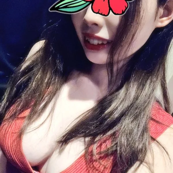 本日、/6 ～23:30まで出勤してます✨