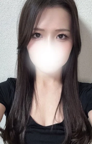 市川ゆいな
