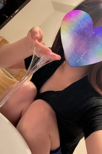 愛葉　めい