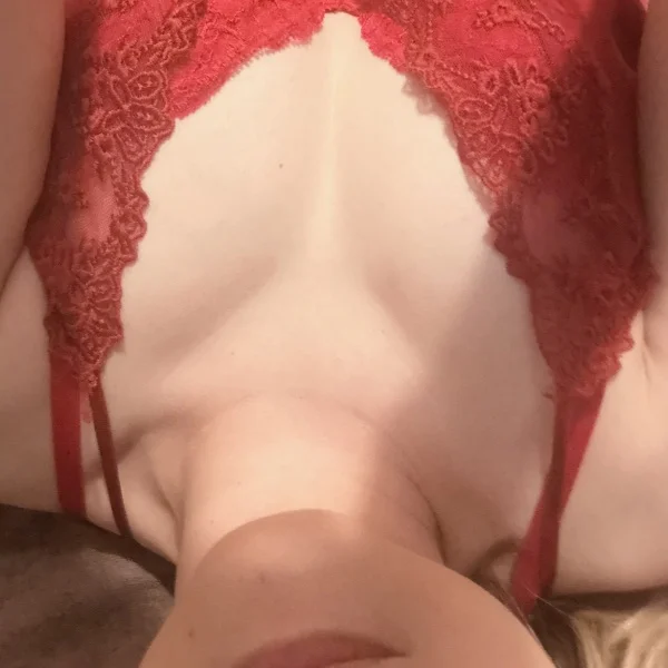 明日10時〜20時で出勤します♡