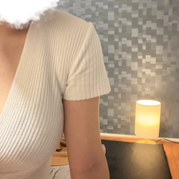 本日22時までいます^^