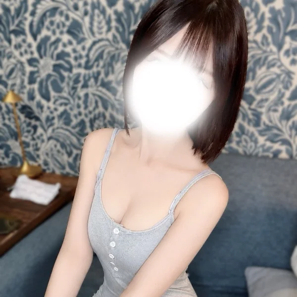 🎀 芹沢レイラです