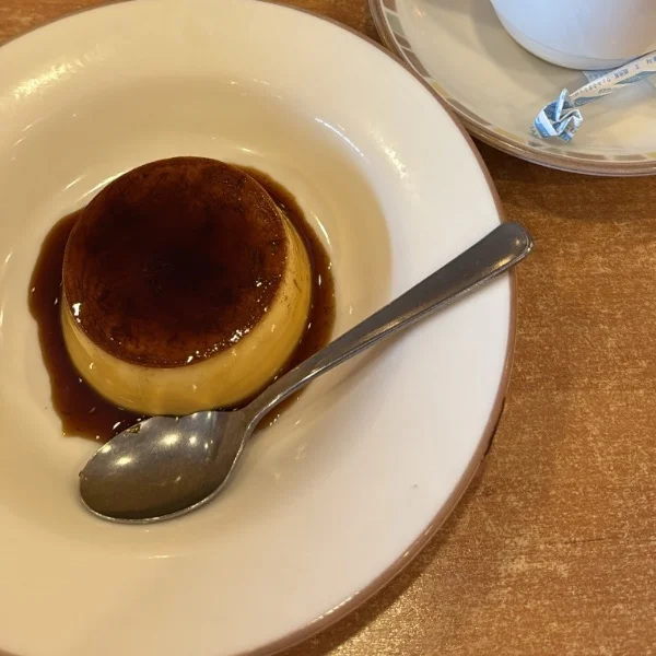 8月