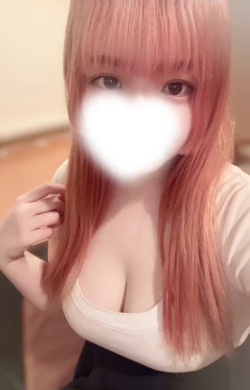 百瀬えれな