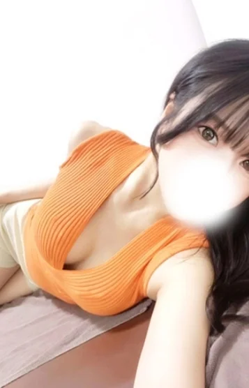若槻あずさ