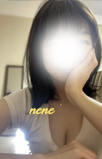 新人ねね