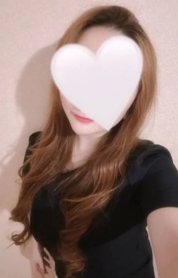 璃子 (りこ)・B