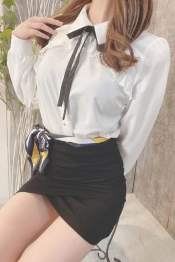 花咲 あいな