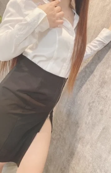 涼風 りいな