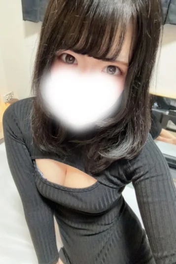 《新人》日向なつめ