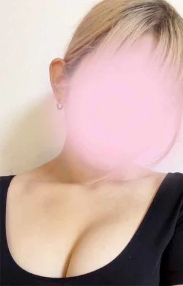 高梨ゆい